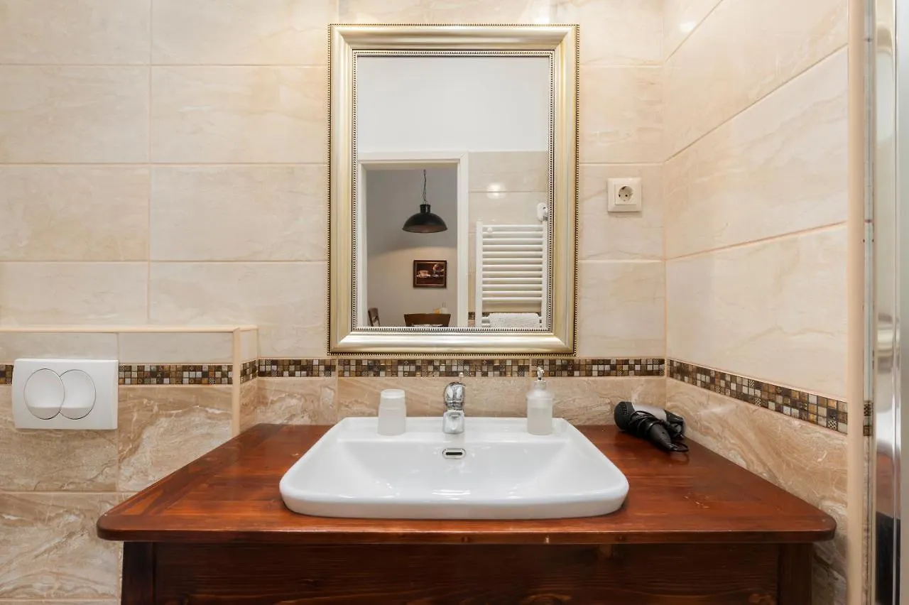 Standard Apartment By Hi5-Classic Home Jewish Dstr Budapest