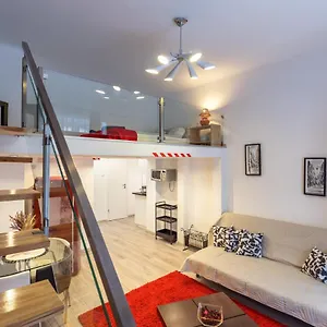  Апартаменты Karavan Corner