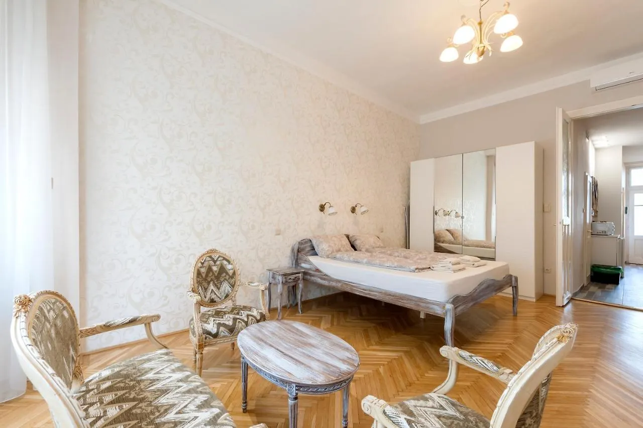 Standard Apartment By Hi5-Classic Home Jewish Dstr Budapest
